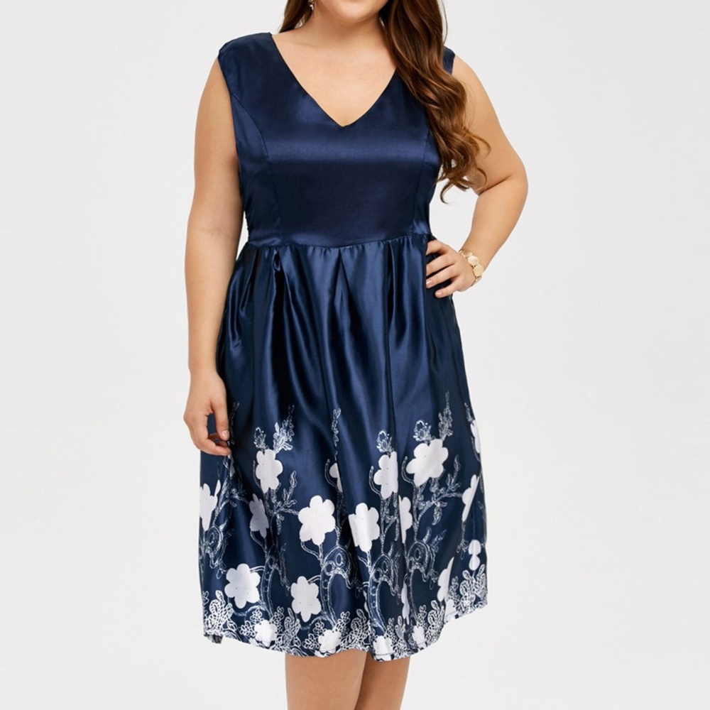 Floral Print Plus Size Tulip Dress